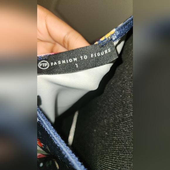 NWT! FTF DRESS ! - Picture 4 of 6